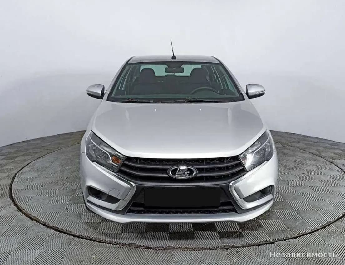Lada Vesta 2015 с пробегом — фото 2