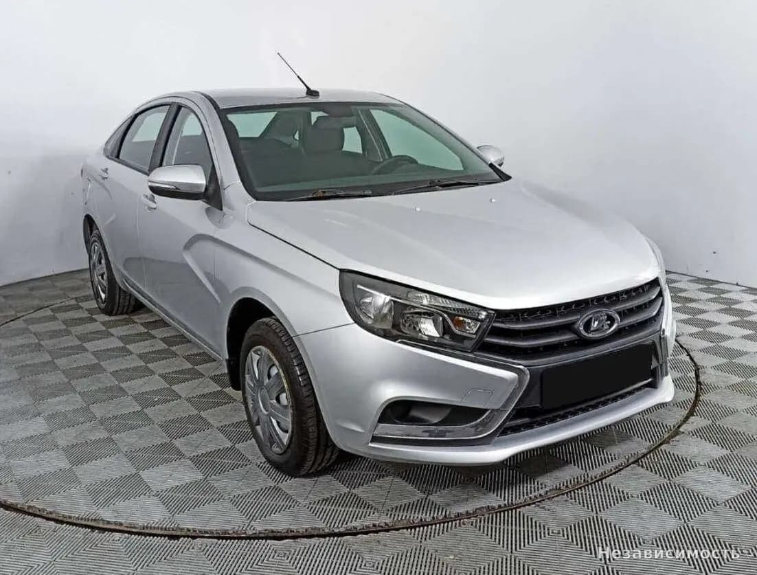 Lada Vesta 2015 с пробегом — фото 3