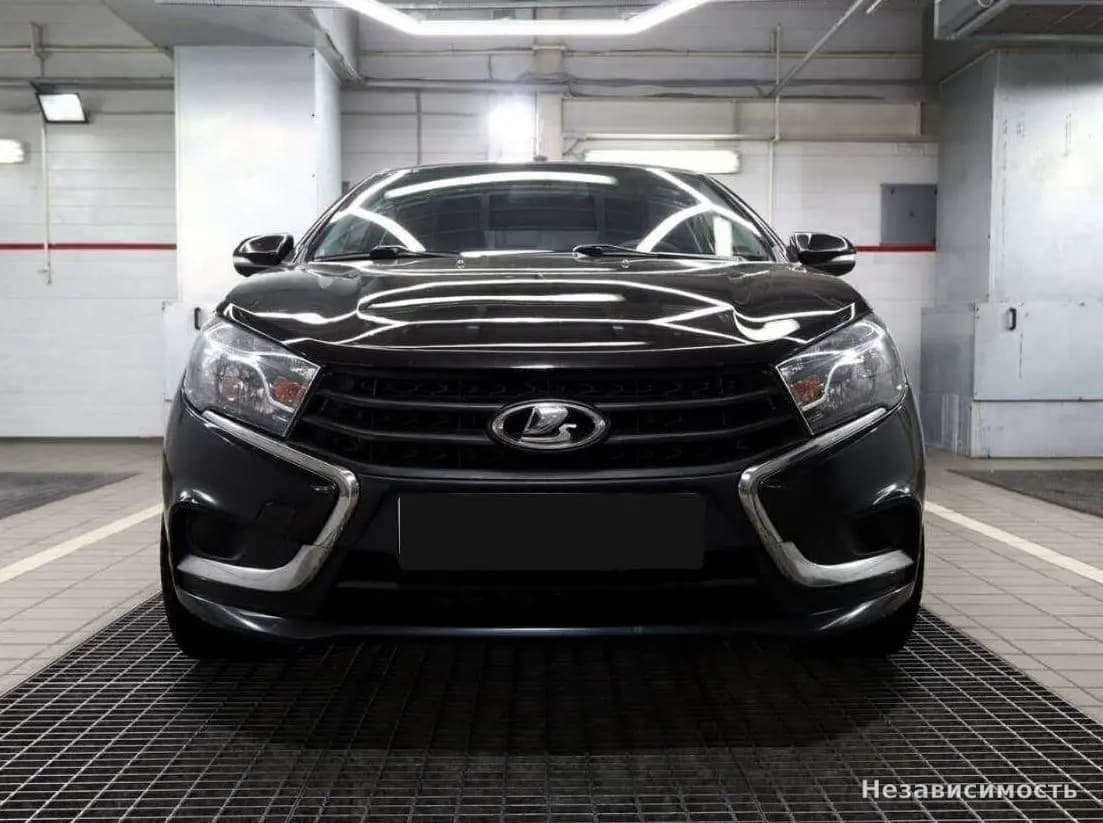 Lada Vesta 2015 с пробегом — фото 3