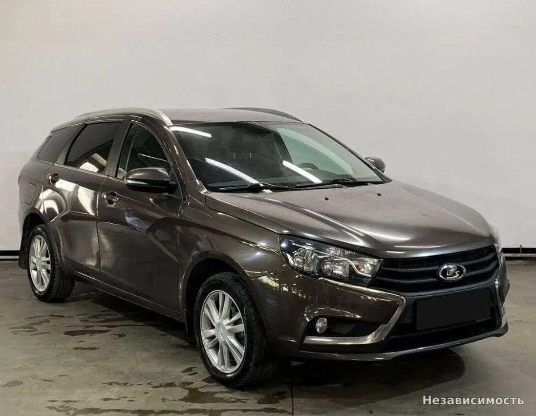 Lada Vesta 2018 с пробегом — фото 3