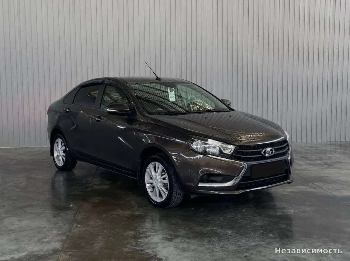 Lada Vesta 2018 с пробегом — фото 3