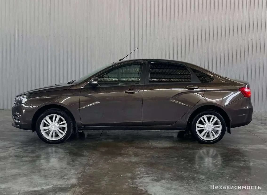 Lada Vesta 2018 с пробегом — фото 8