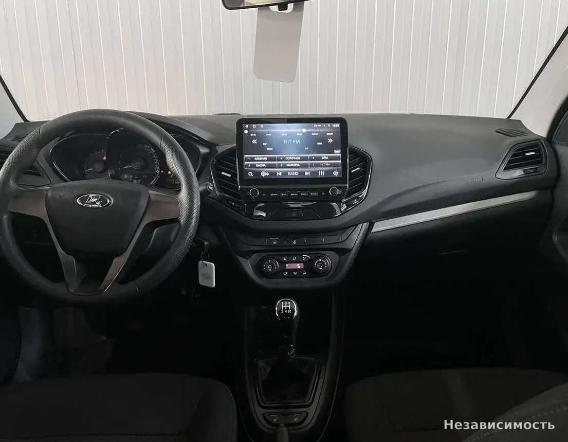 Lada Vesta 2017 с пробегом — фото 9