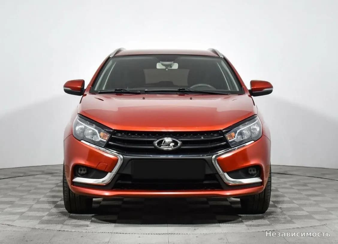 Lada Vesta 2018 с пробегом — фото 2
