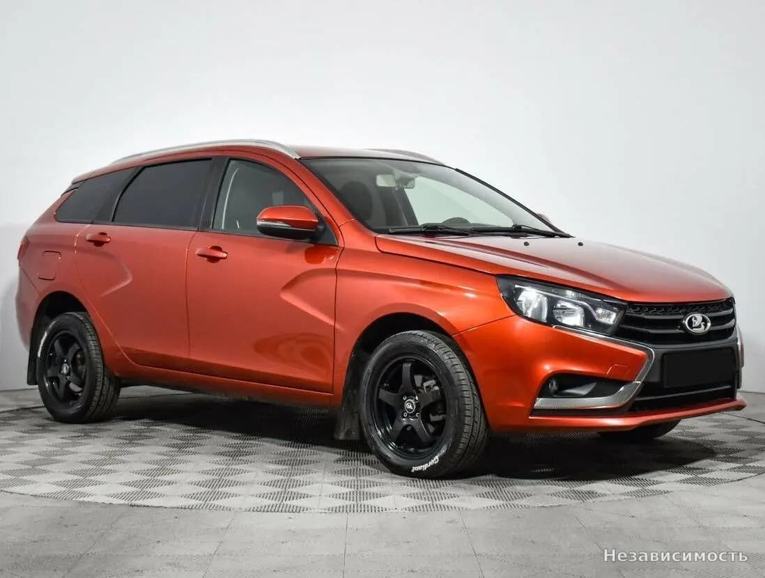 Lada Vesta 2018 с пробегом — фото 3