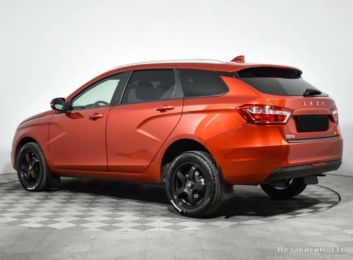 Lada Vesta 2018 с пробегом — фото 6