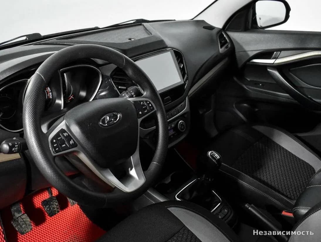 Lada Vesta 2018 с пробегом — фото 8