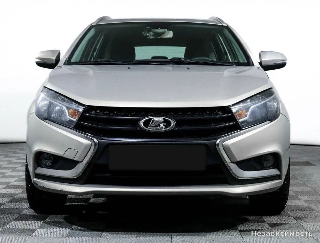 Lada Vesta 2018 с пробегом — фото 2