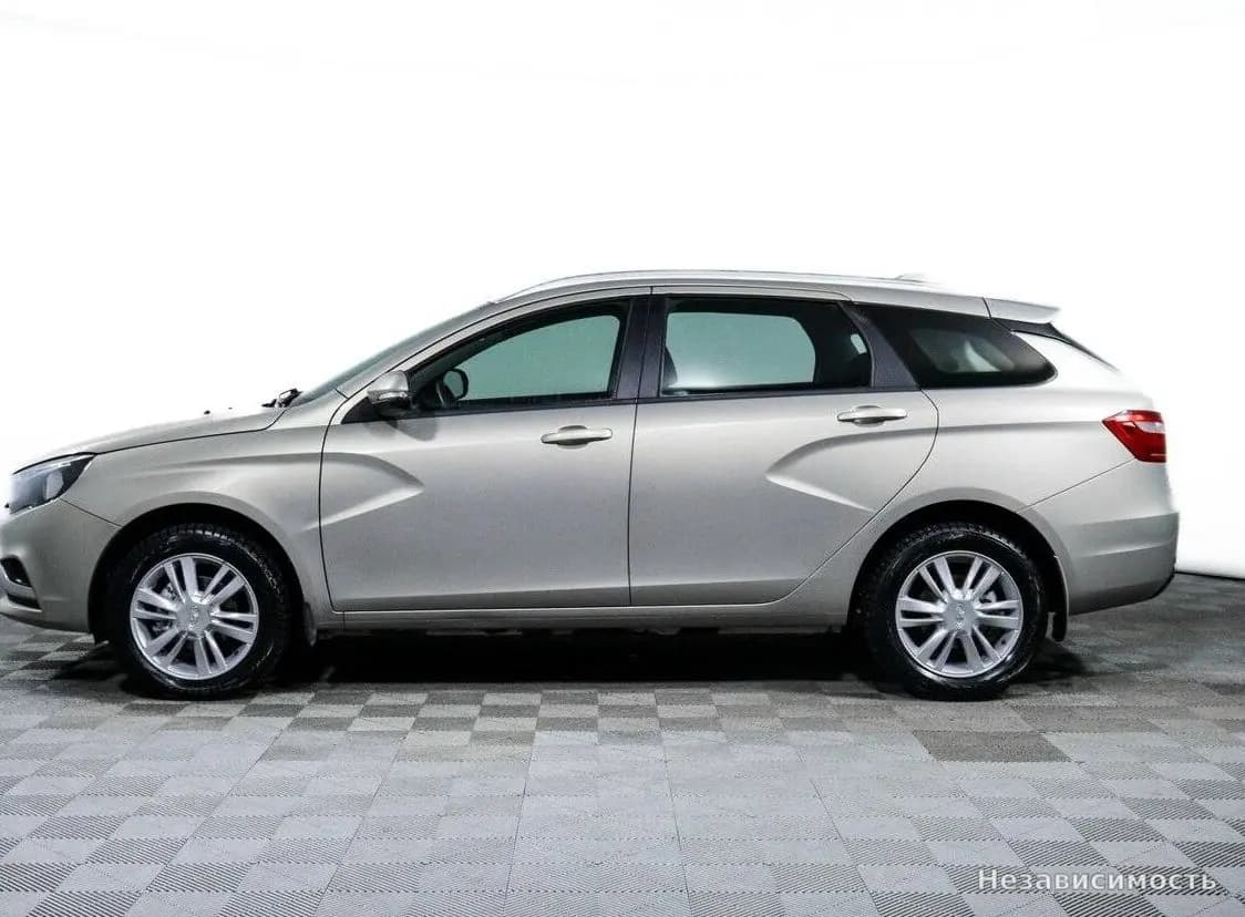 Lada Vesta 2018 с пробегом — фото 7