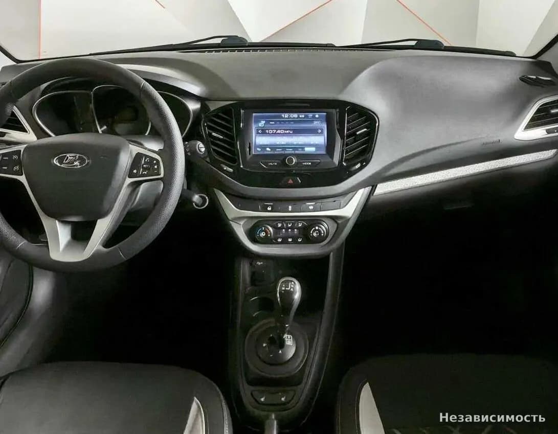Lada Vesta 2019 с пробегом — фото 10