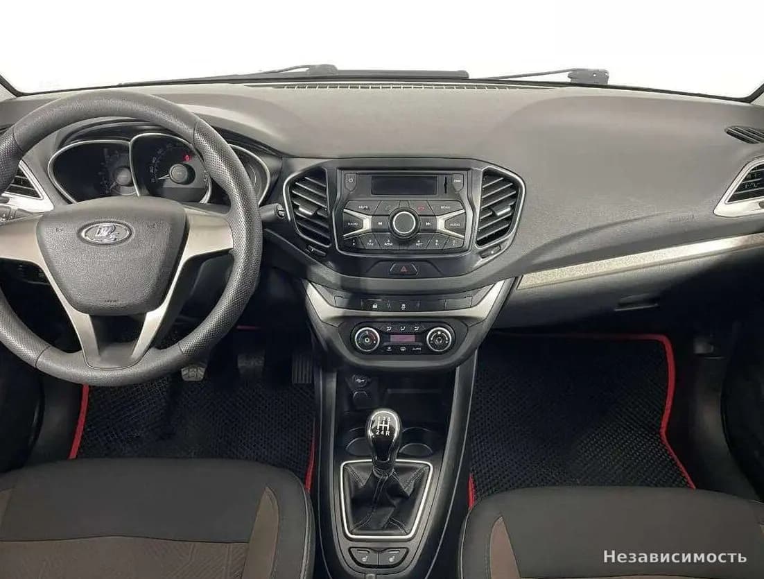 Lada Vesta 2017 с пробегом — фото 7