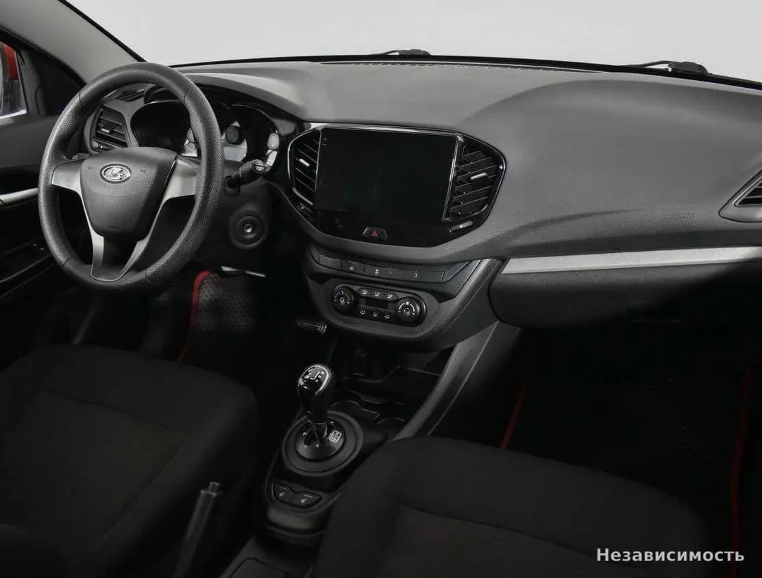 Lada Vesta 2016 с пробегом — фото 9
