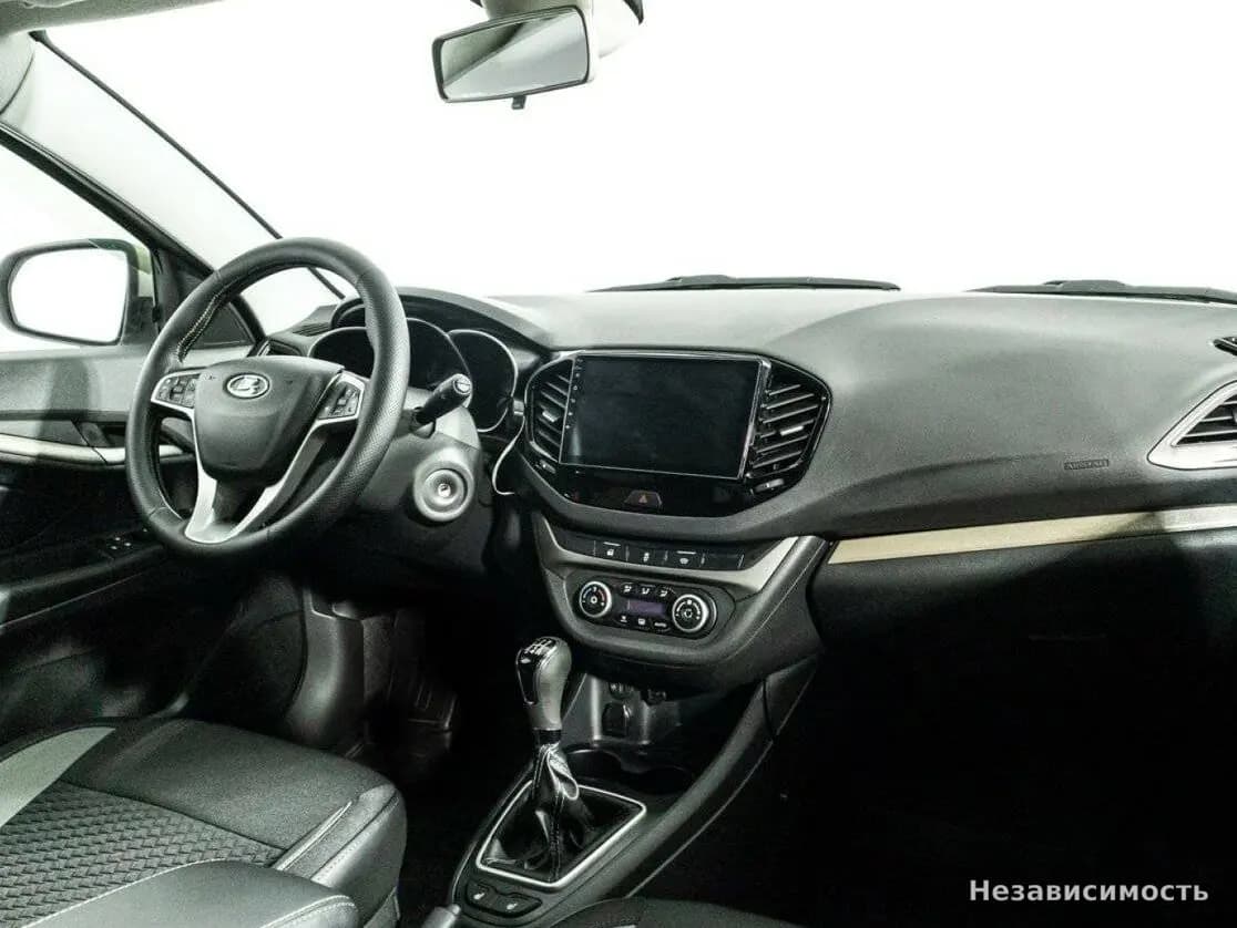 Lada Vesta 2019 с пробегом — фото 9