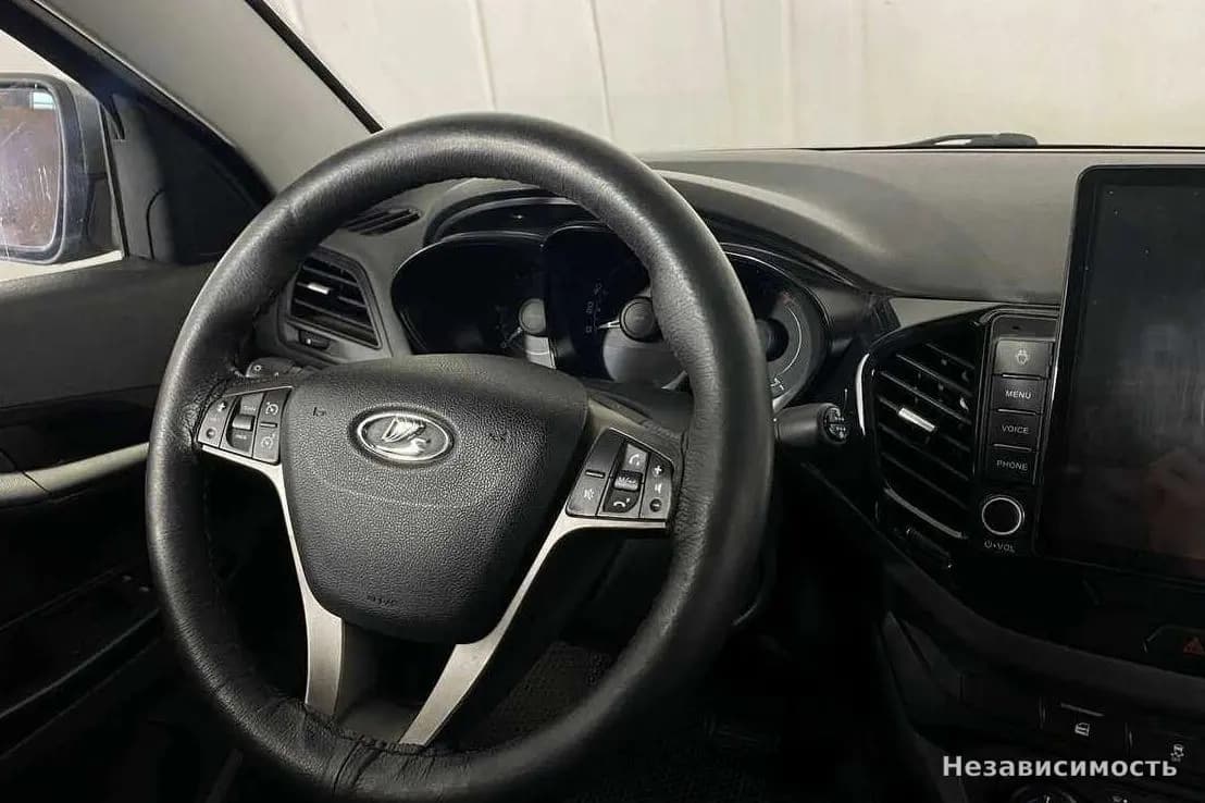 Lada Vesta 2017 с пробегом — фото 9