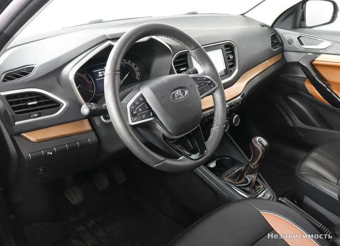 Lada Vesta 2023 с пробегом — фото 9