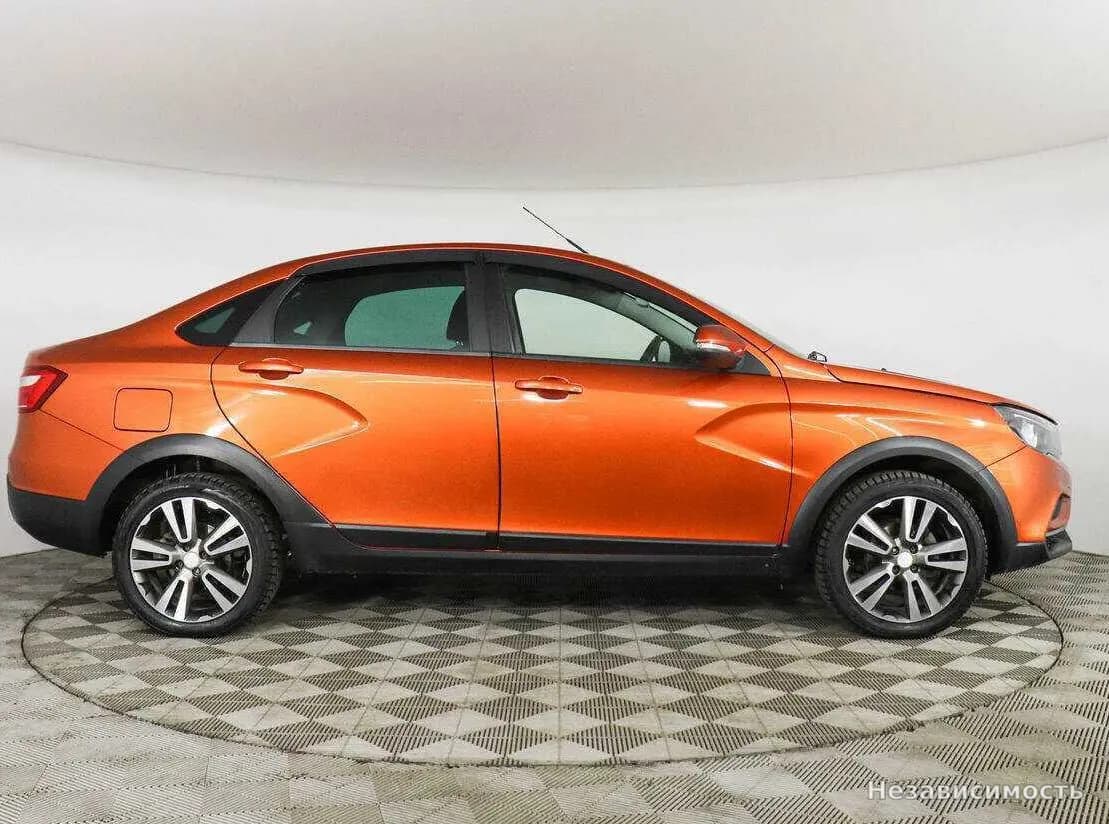 Lada Vesta 2018 с пробегом — фото 4