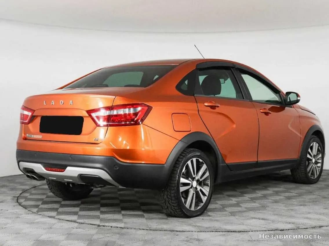 Lada Vesta 2018 с пробегом — фото 5