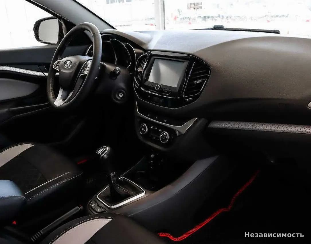 Lada Vesta 2019 с пробегом — фото 10