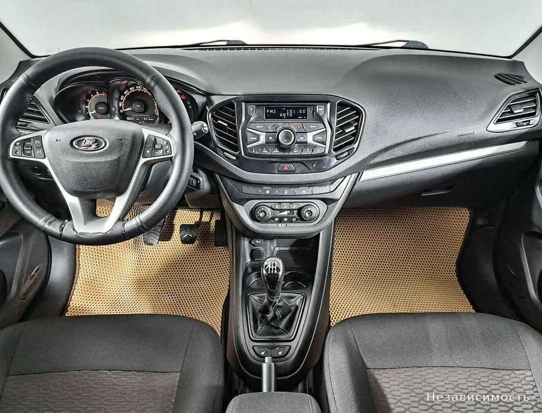 Lada Vesta 2019 с пробегом — фото 10