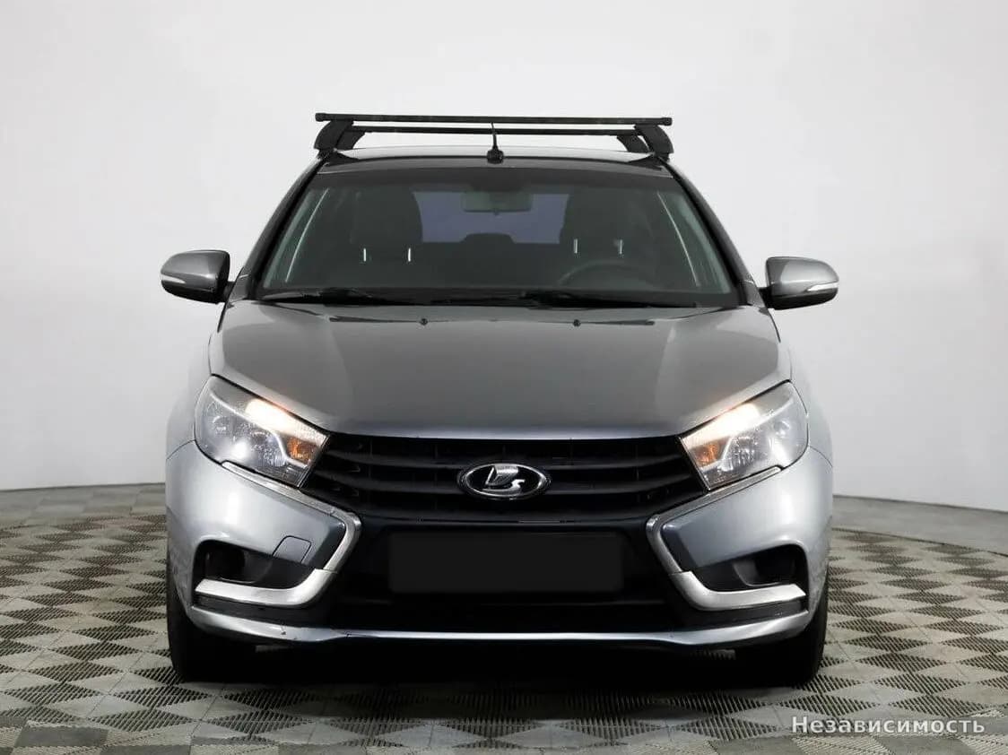Lada Vesta 2017 с пробегом — фото 2