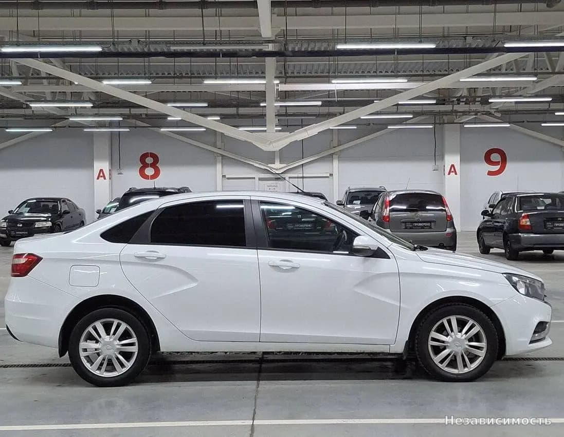 Lada Vesta 2017 с пробегом — фото 4