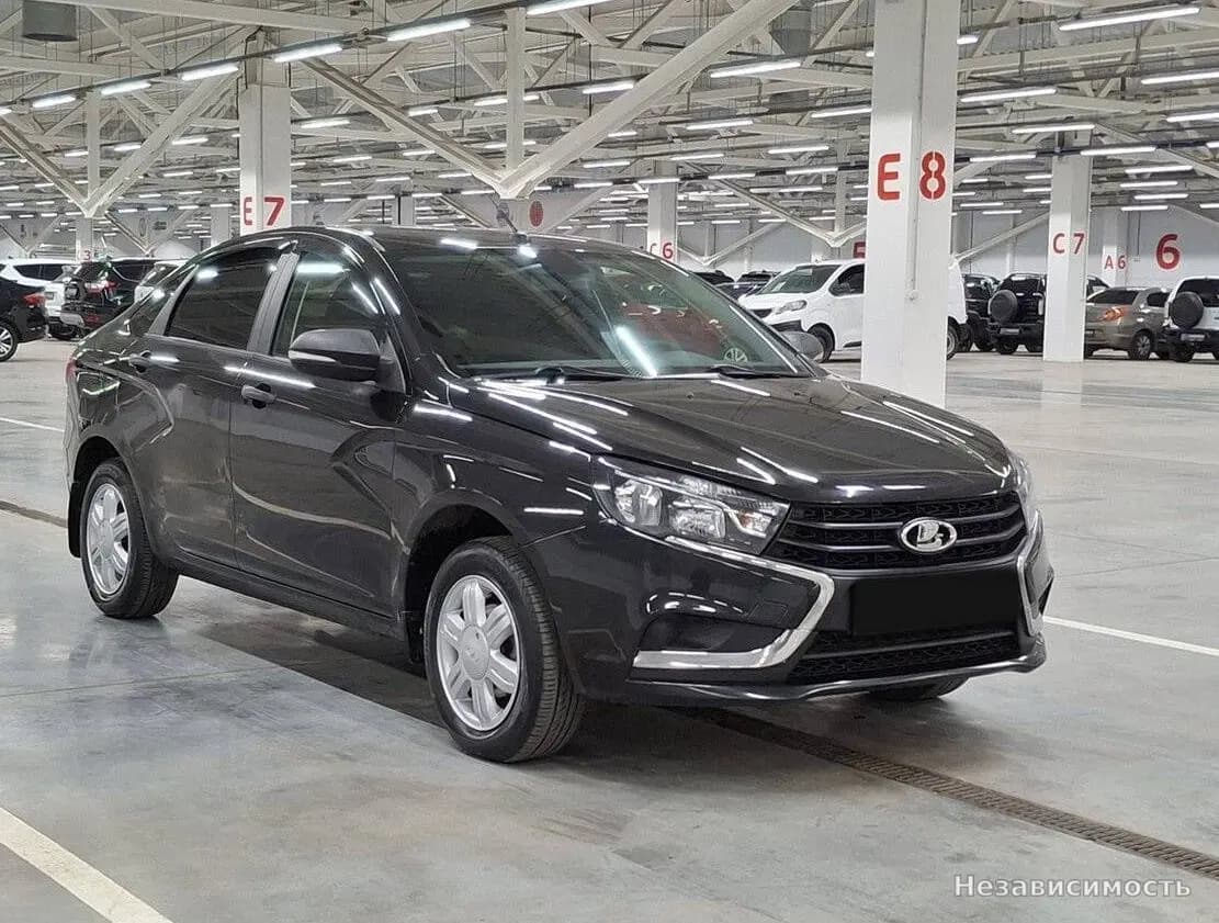 Lada Vesta 2018 с пробегом — фото 3