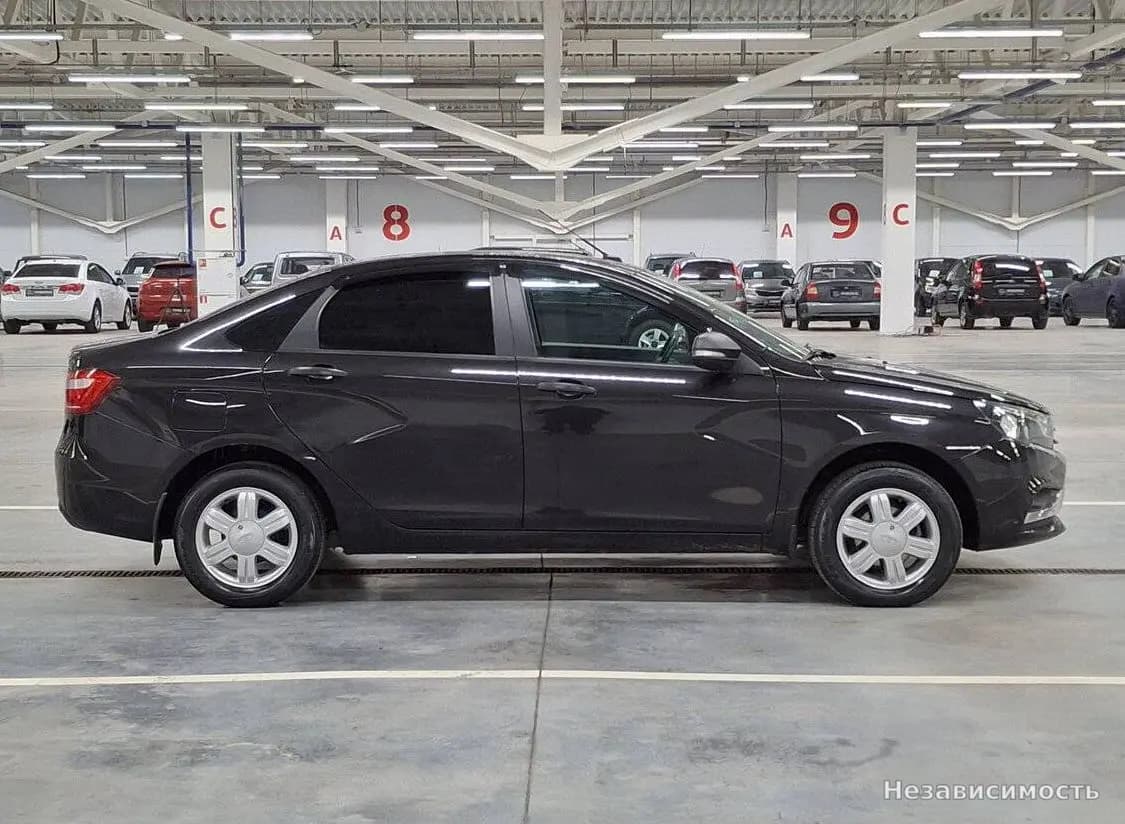 Lada Vesta 2018 с пробегом — фото 4