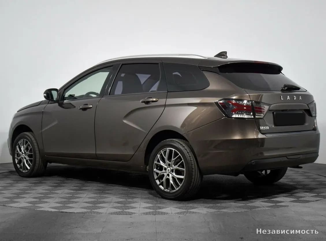 Lada Vesta 2018 с пробегом — фото 7