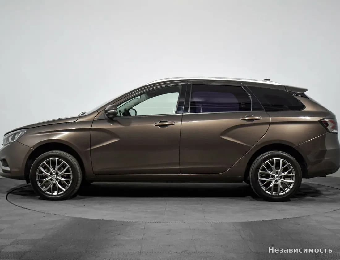 Lada Vesta 2018 с пробегом — фото 8