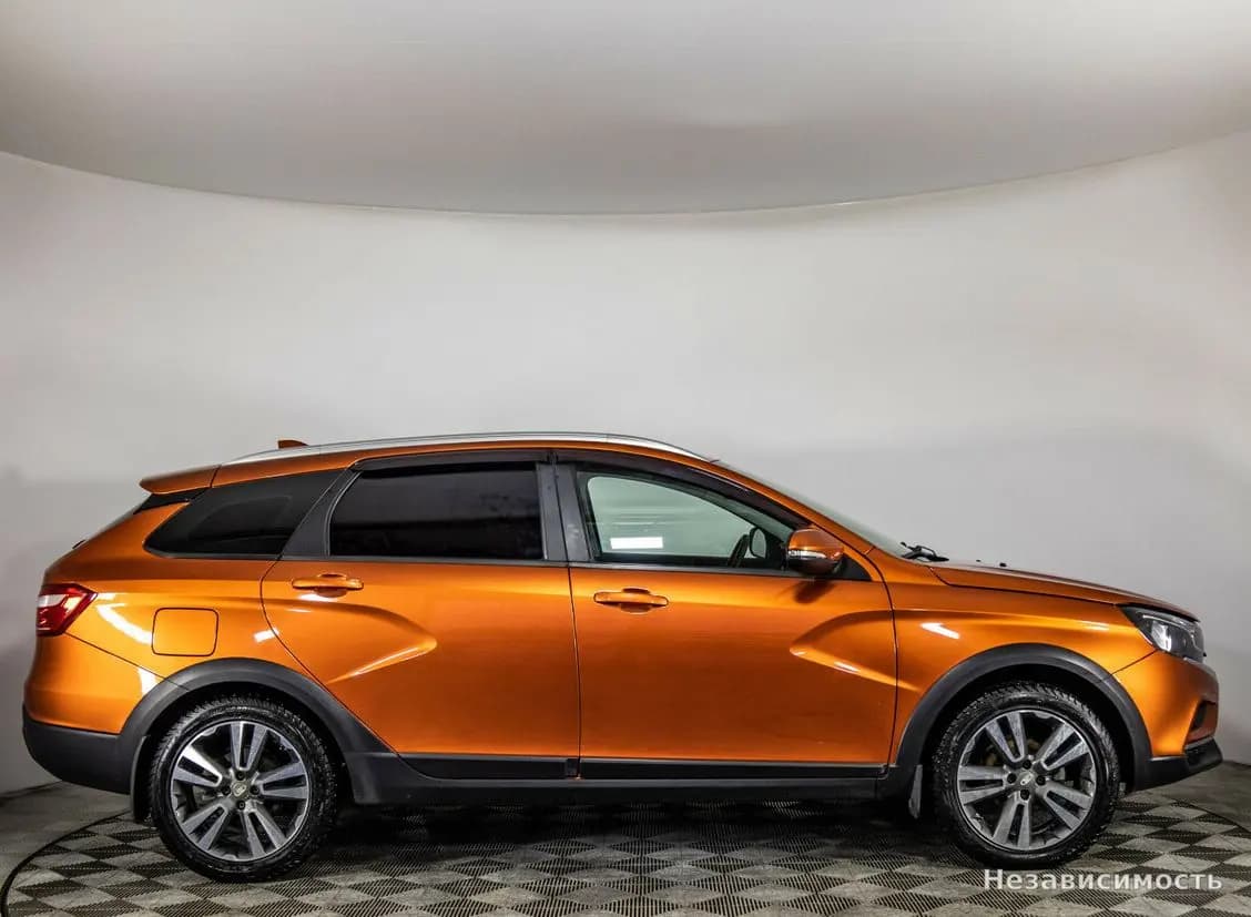 Lada Vesta 2019 с пробегом — фото 4