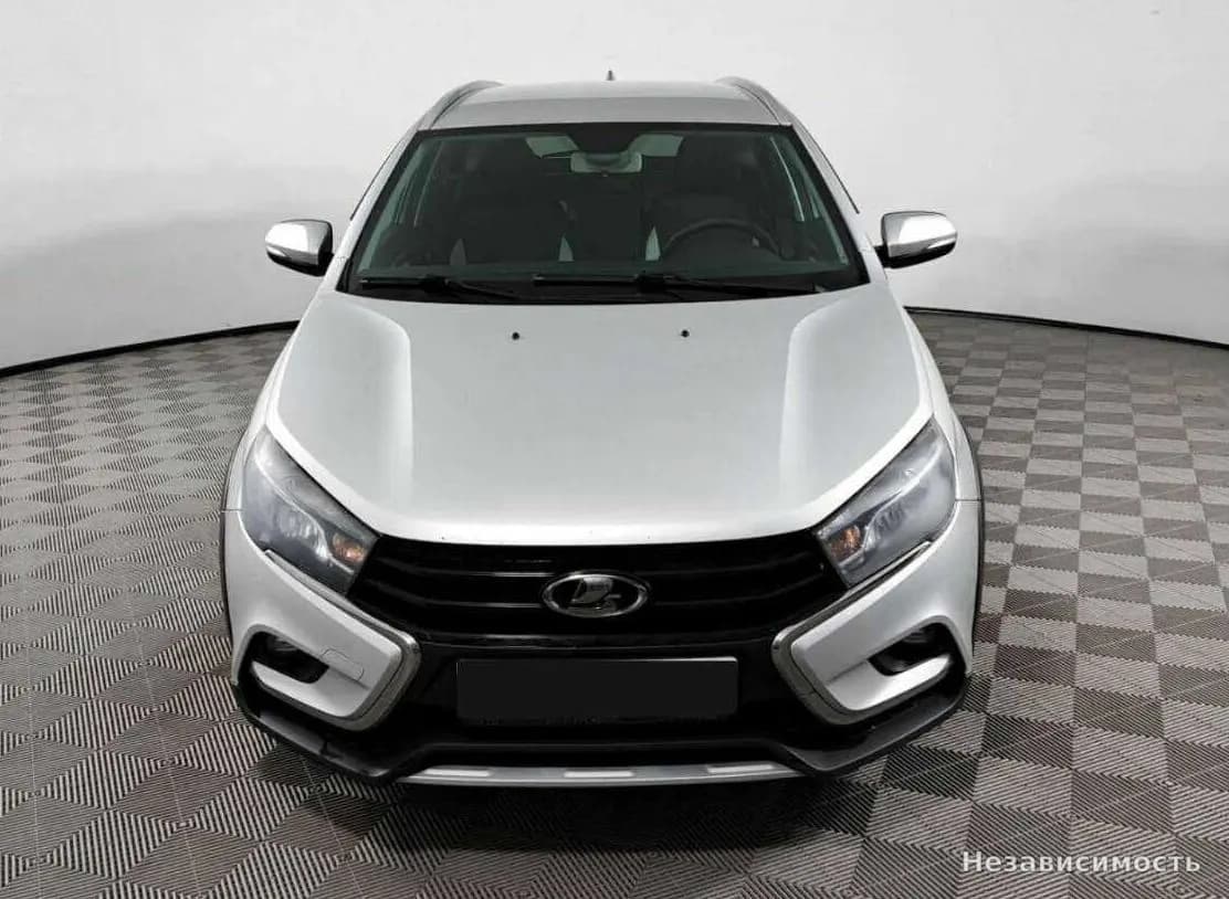 Lada Vesta 2018 с пробегом — фото 2