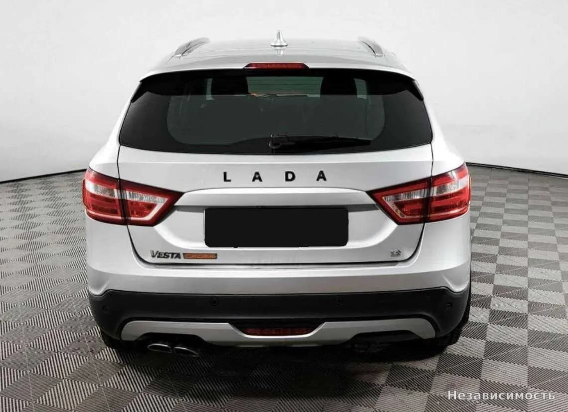Lada Vesta 2018 с пробегом — фото 6