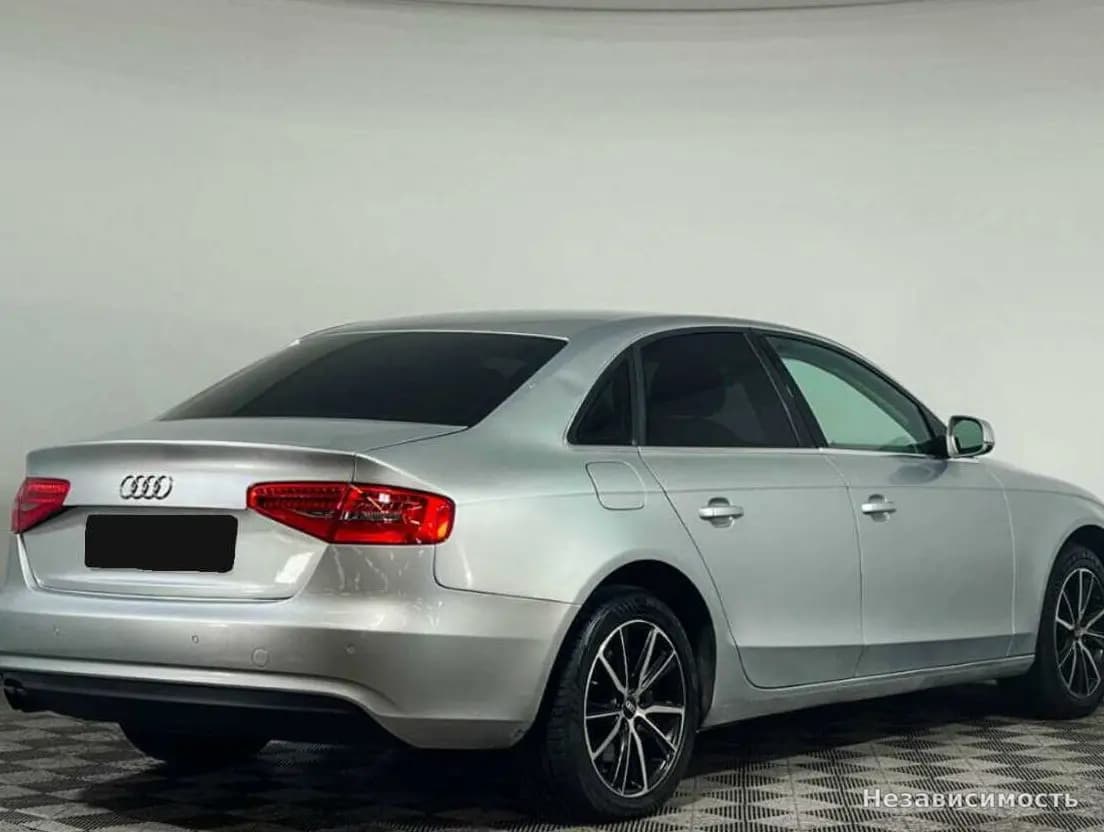 Audi A4 2013 с пробегом — фото 4