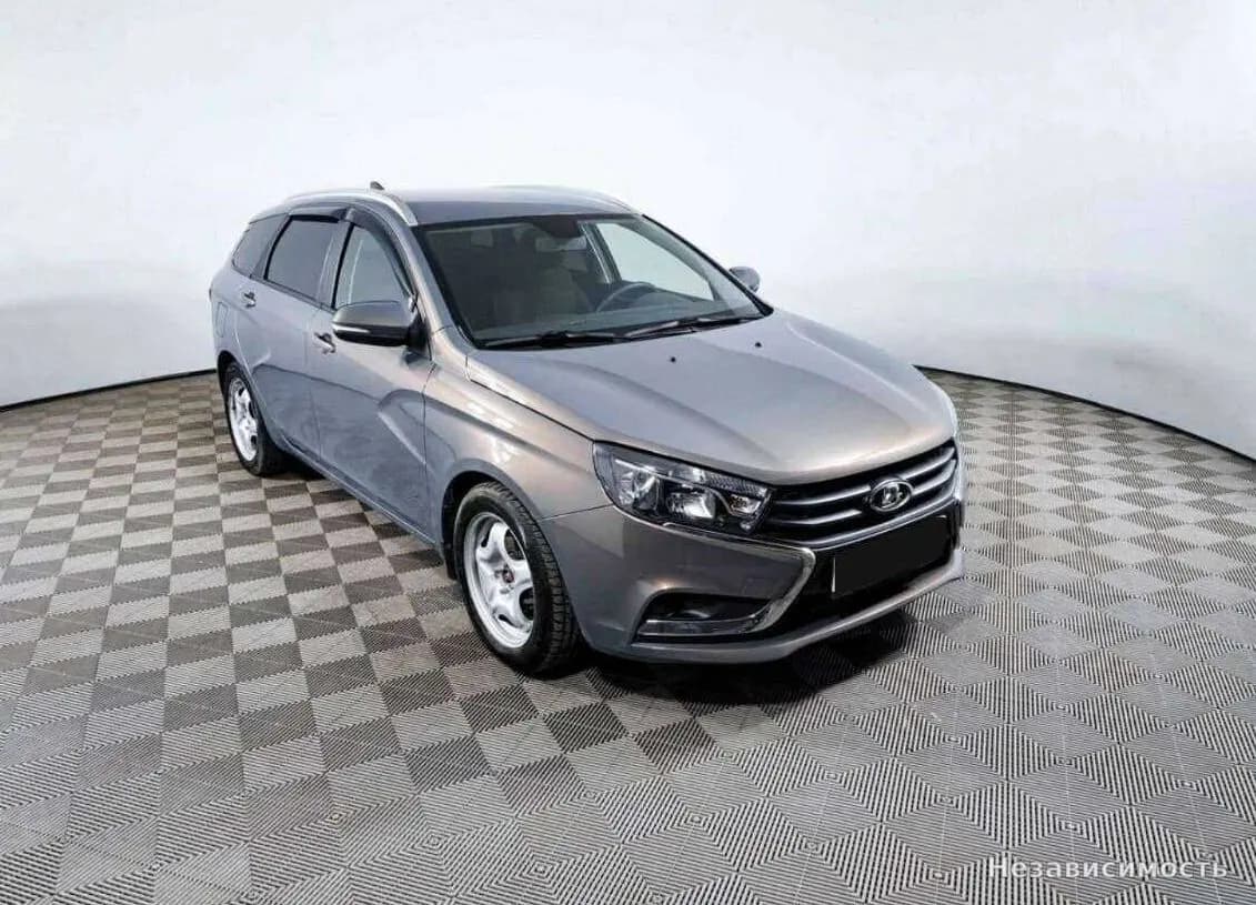 Lada Vesta 2019 с пробегом — фото 3