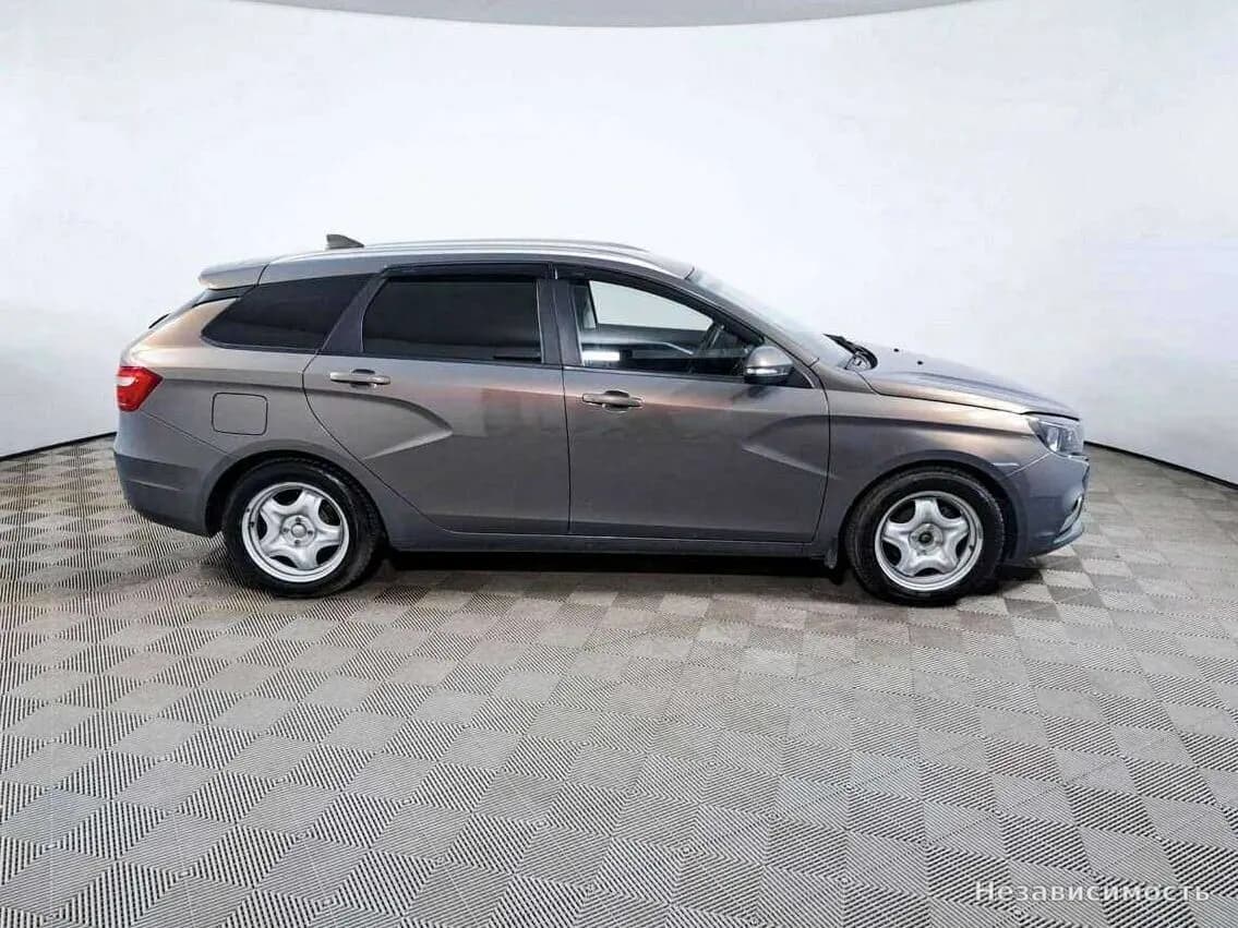 Lada Vesta 2019 с пробегом — фото 4