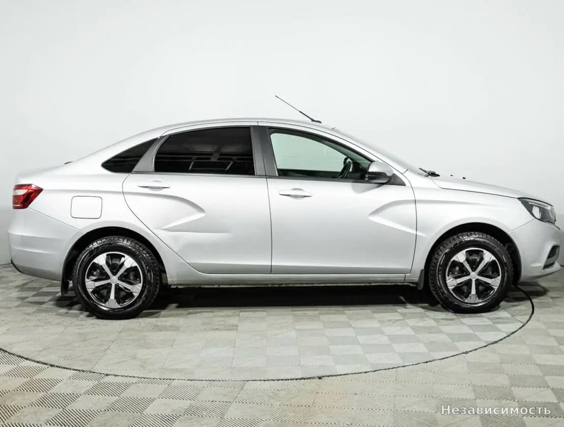 Lada Vesta 2019 с пробегом — фото 4
