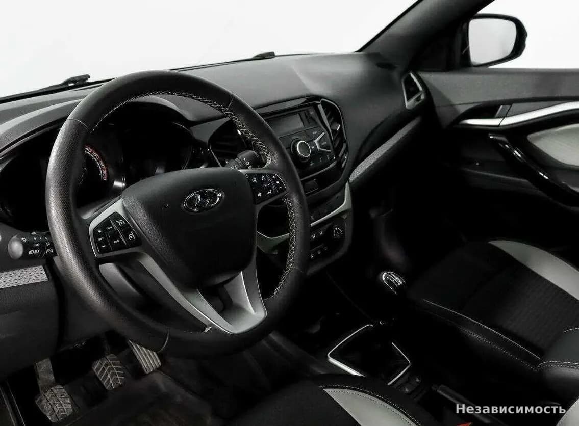 Lada Vesta 2021 с пробегом — фото 9