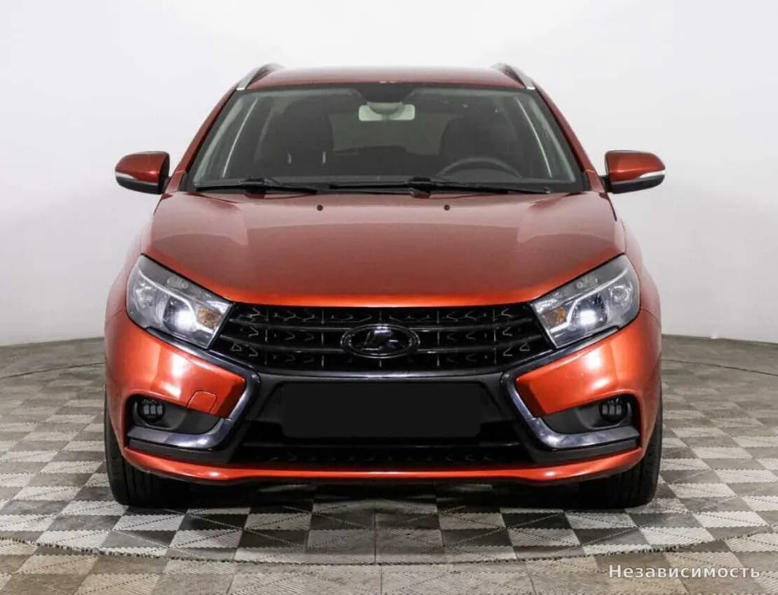 Lada Vesta 2018 с пробегом — фото 2