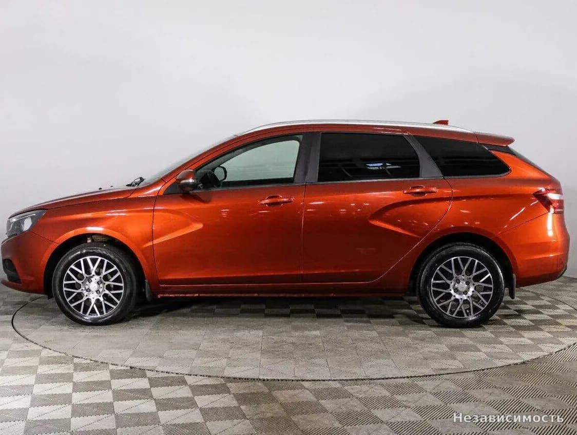 Lada Vesta 2018 с пробегом — фото 8