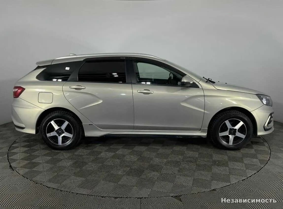 Lada Vesta 2018 с пробегом — фото 4