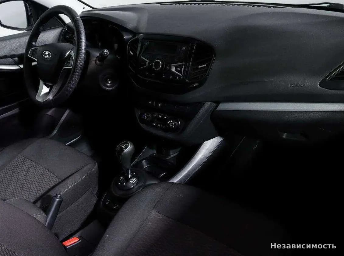 Lada Vesta 2019 с пробегом — фото 7