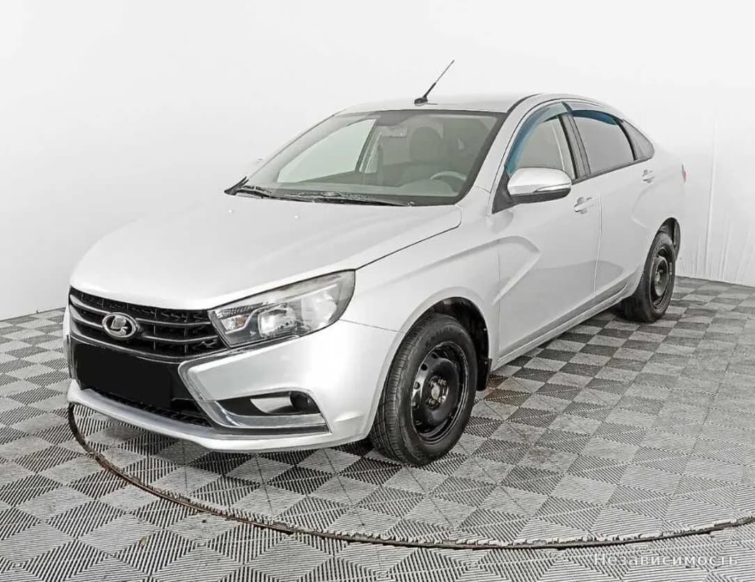 Lada Vesta, 2015 с пробегом