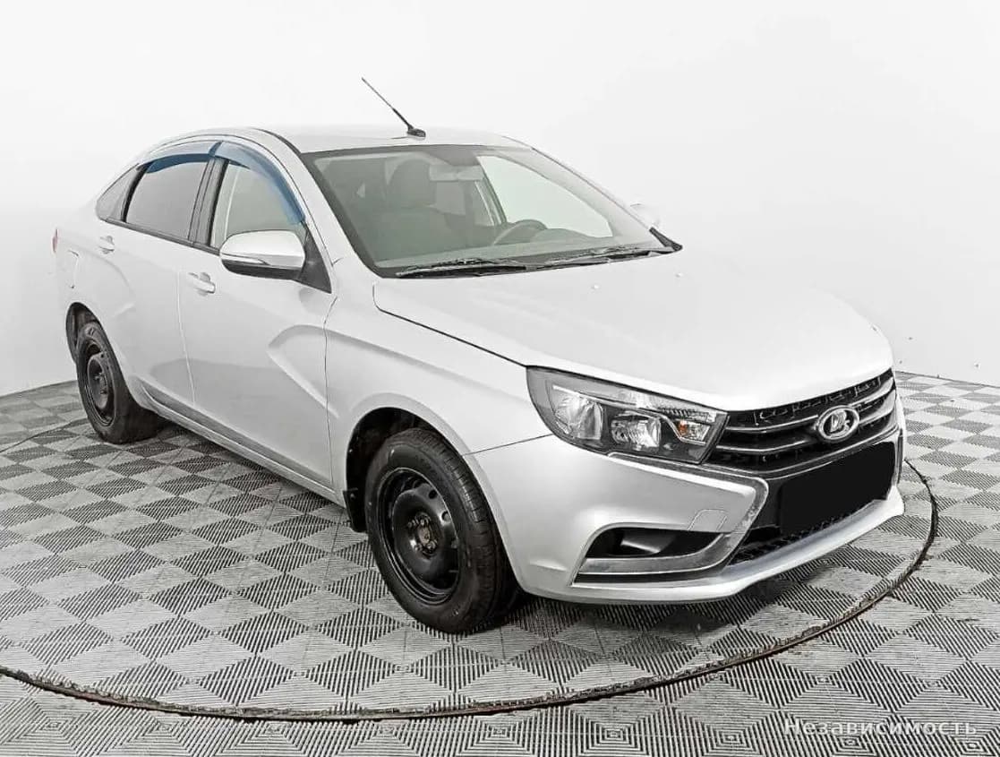Lada Vesta 2015 с пробегом — фото 3