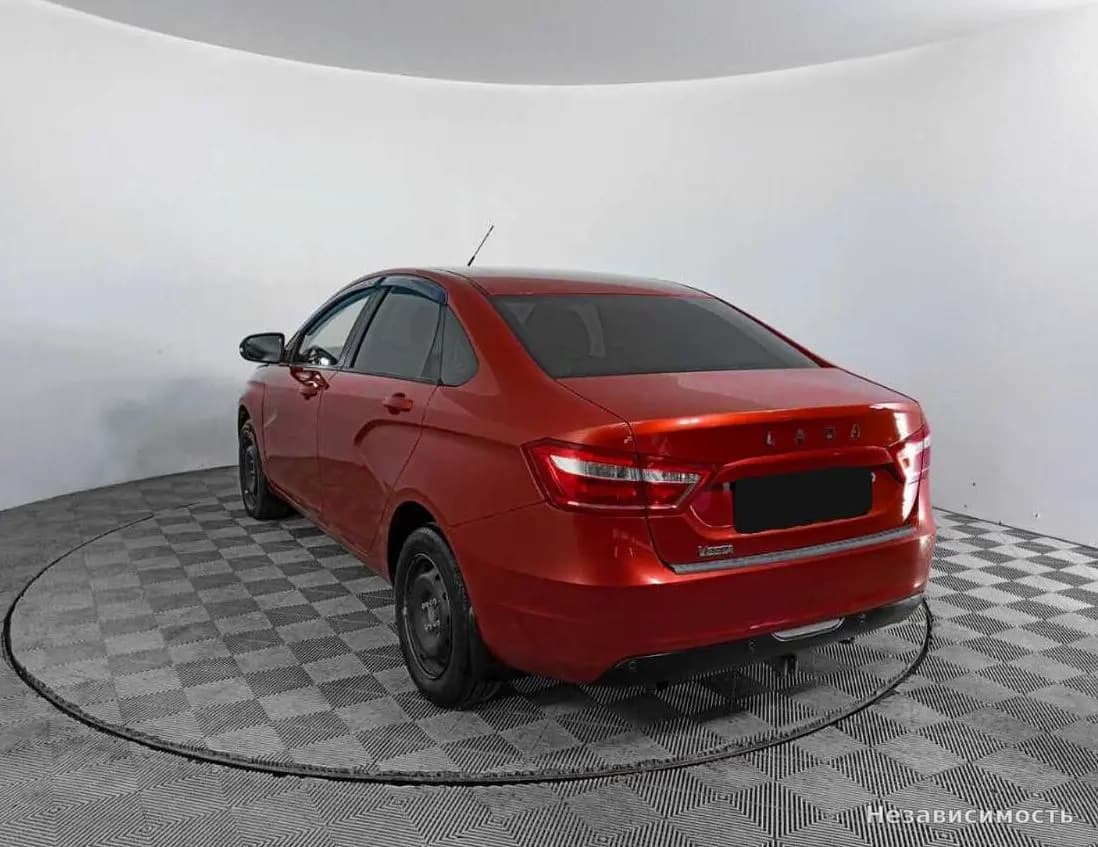Lada Vesta 2017 с пробегом — фото 7