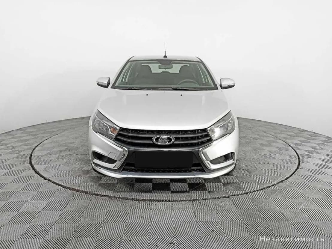 Lada Vesta 2017 с пробегом — фото 2