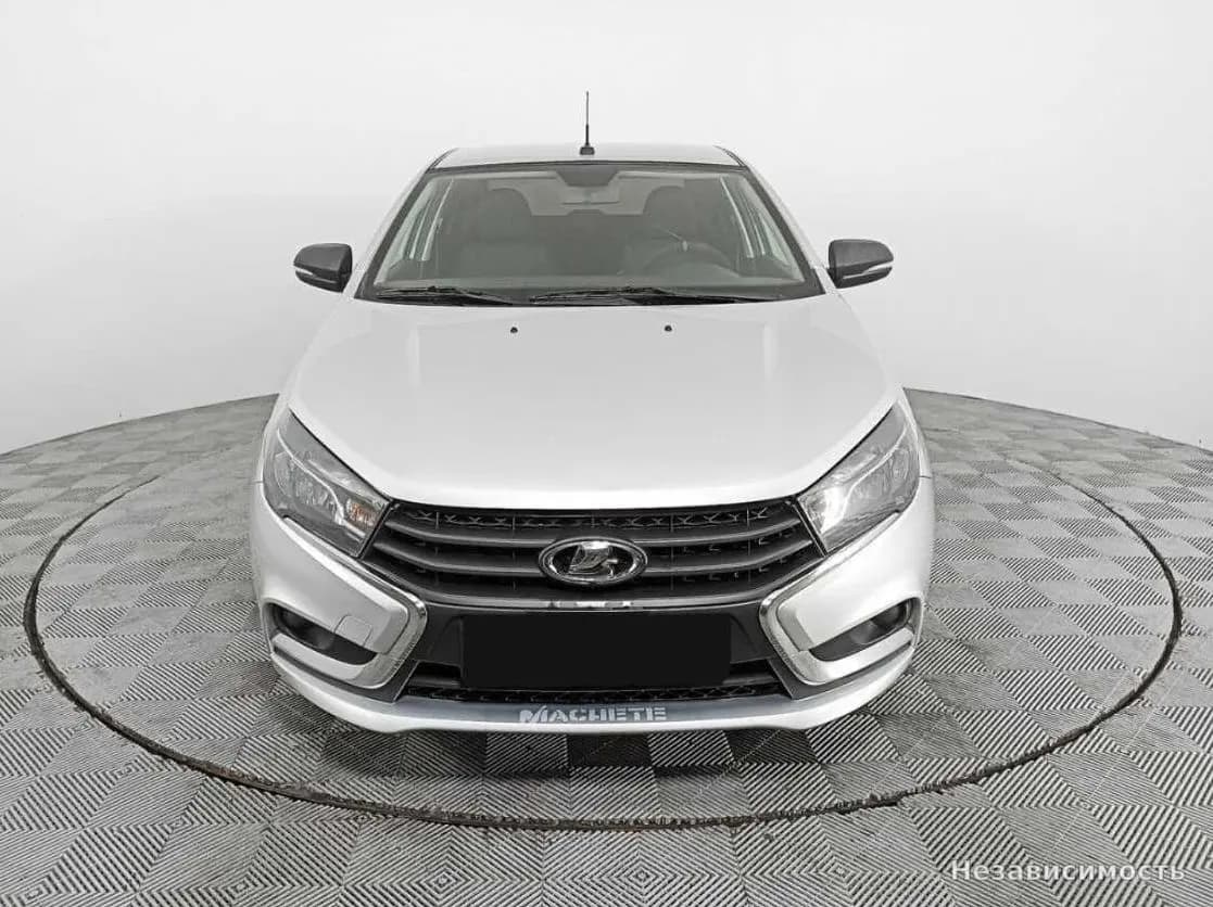 Lada Vesta 2018 с пробегом — фото 2