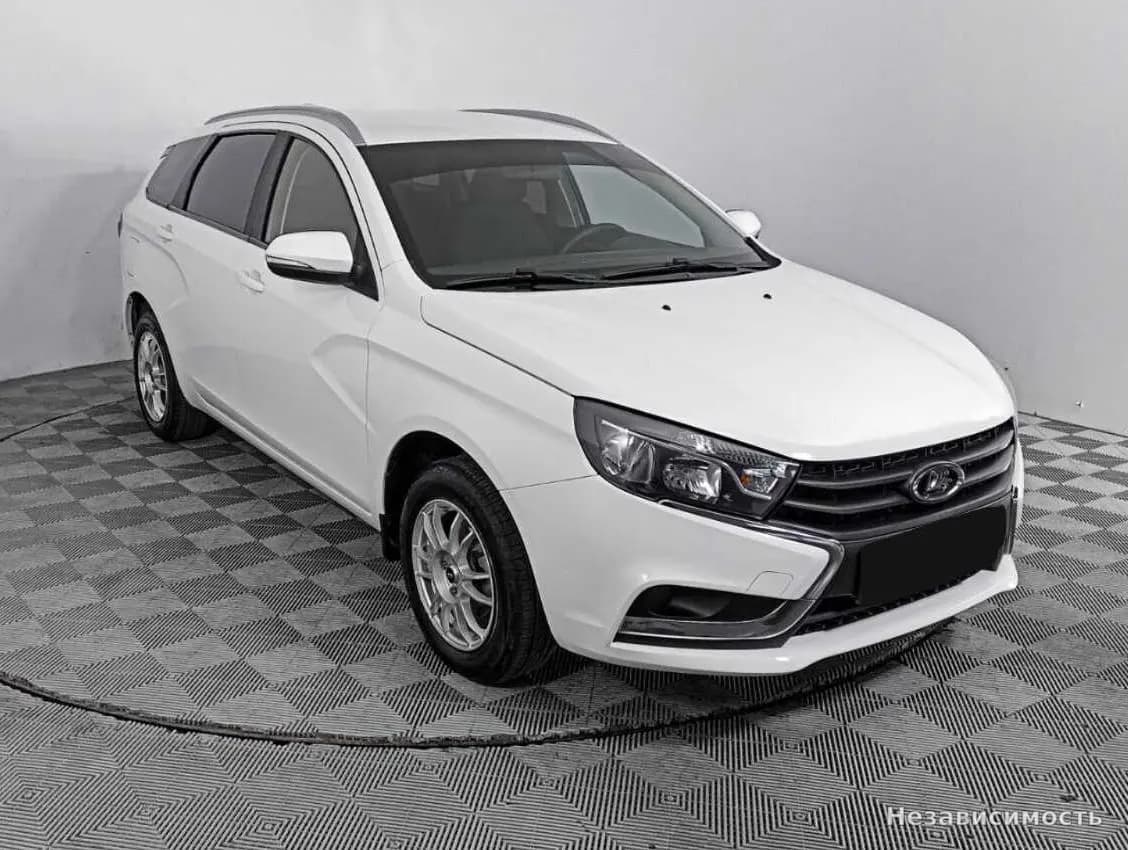 Lada Vesta 2021 с пробегом — фото 3