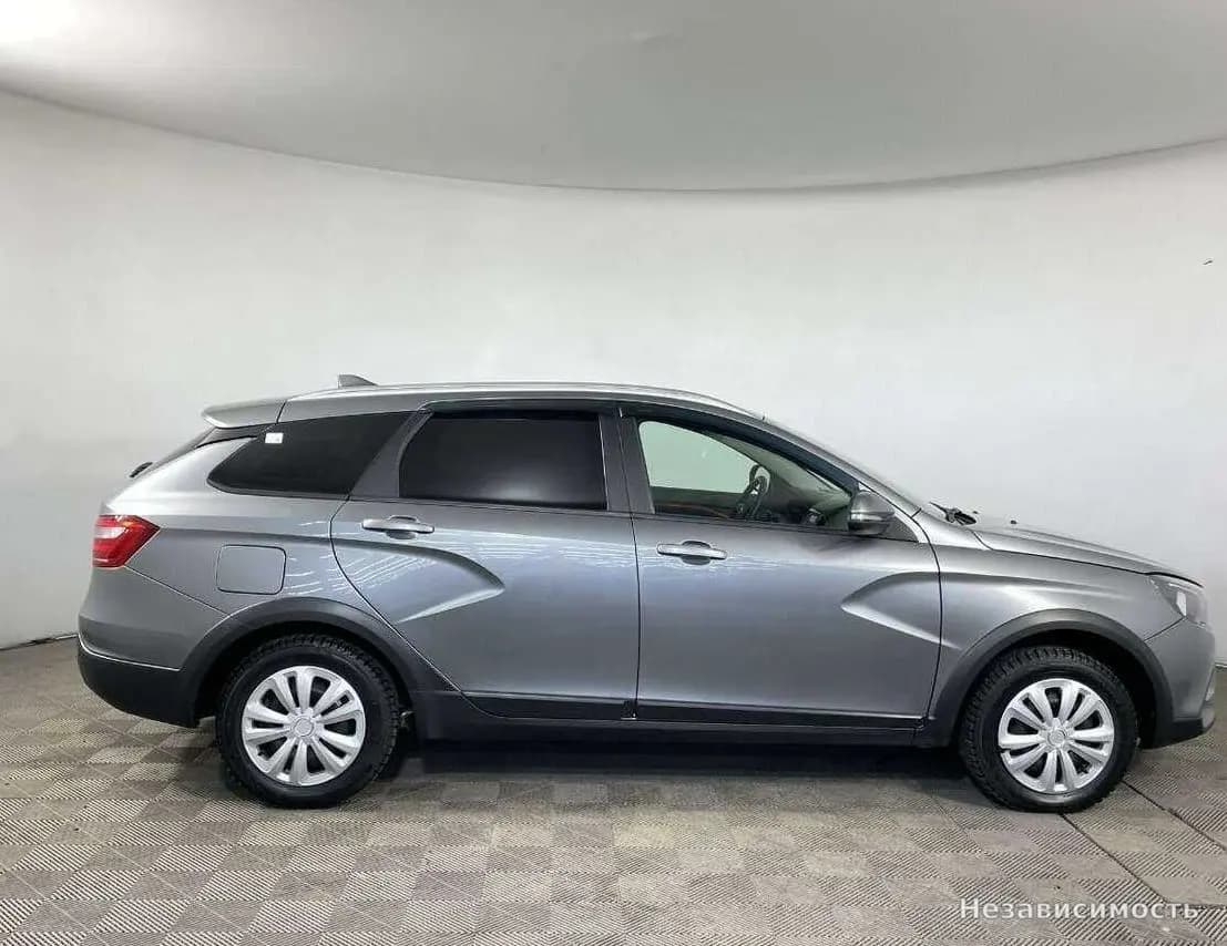 Lada Vesta 2019 с пробегом — фото 3
