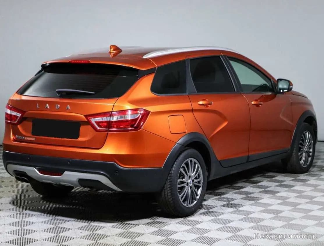 Lada Vesta 2018 с пробегом — фото 3