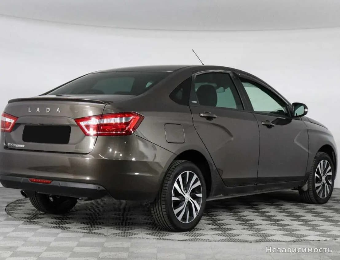Lada Vesta 2019 с пробегом — фото 5